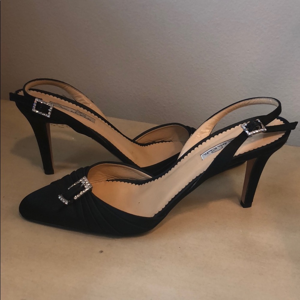 Oscar Del la Renta satin heels